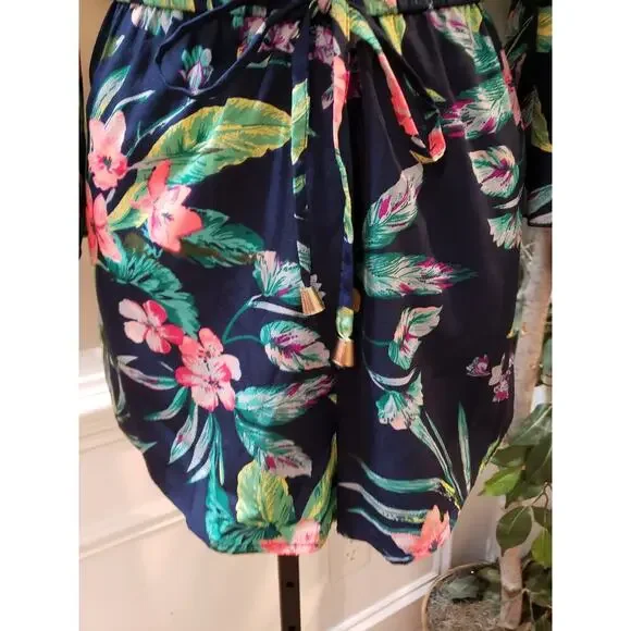 Hint of Blush Women's Off-Shoulder Floral Romper Size M Navy 100% Polyester - Picture 5 of 11